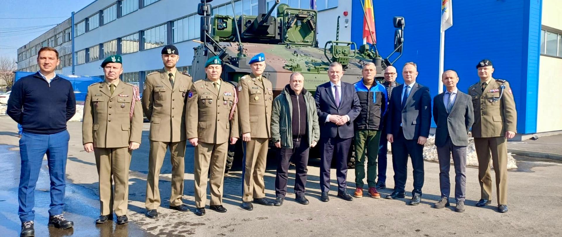 Drugi dzień oficjalnej wizyty wiceministra obrony narodowej, Pawła Bejdy, w Rumunii i kolejne istotne spotkania mające na celu wzmocnienie współpracy obronnej między Polską a Rumunią.