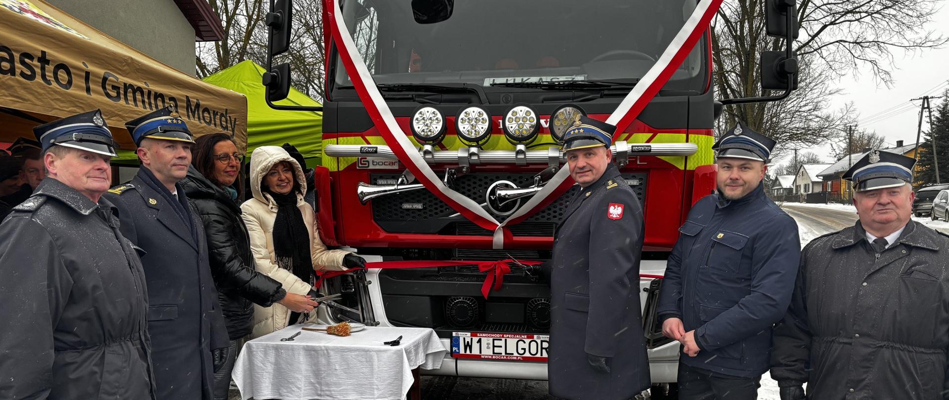 Przekazanie nowego samochodu dla OSP Wielgorz, gm. Mordy 