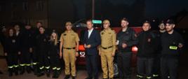 Przekazanie z Komendy Powiatowej Państwowej Straży Pożarnej w Obornikach dla jednostki Ochotniczej Straży Pożarnej w Ryczywole samochodu pożarniczego ISUZU D – MAX.