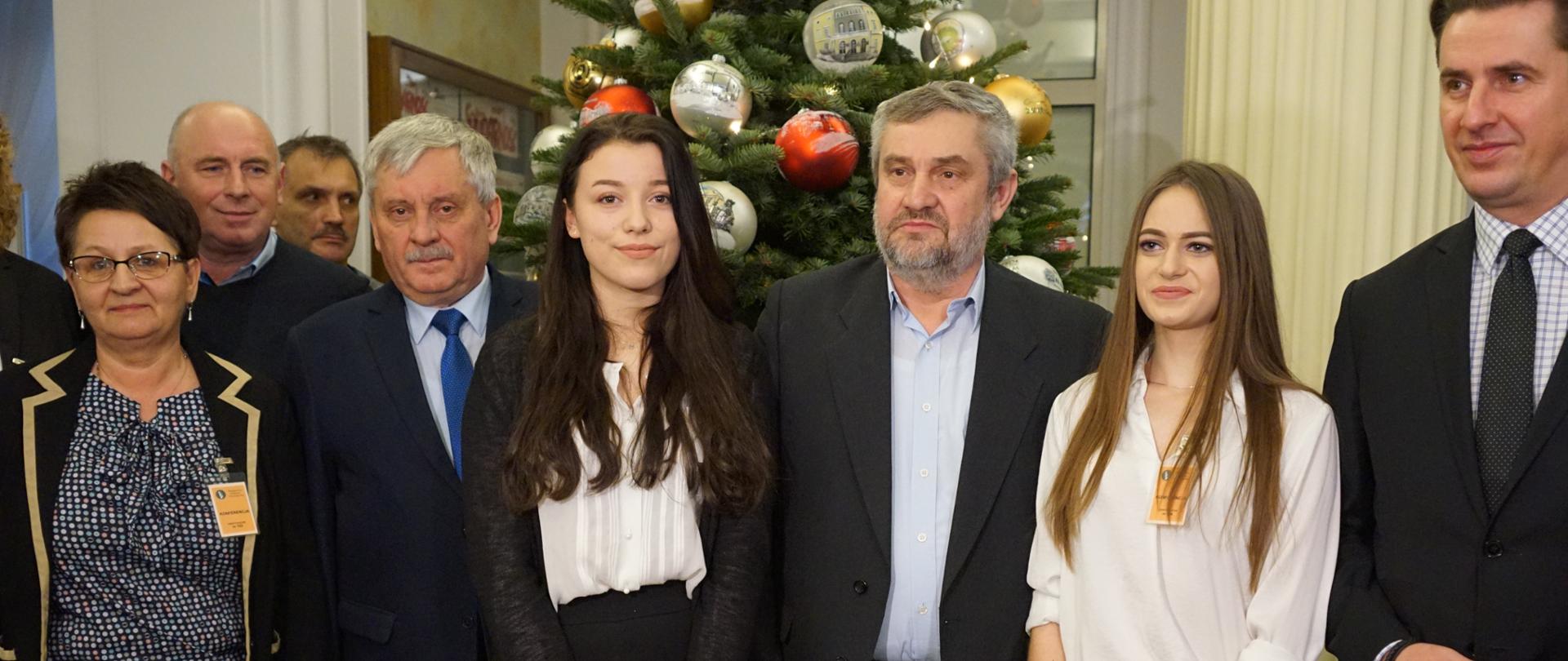 Minister J. K. Ardanowski oraz wiceminister R. Romanowski z przedstawicielami ZSCKR w Karolewie