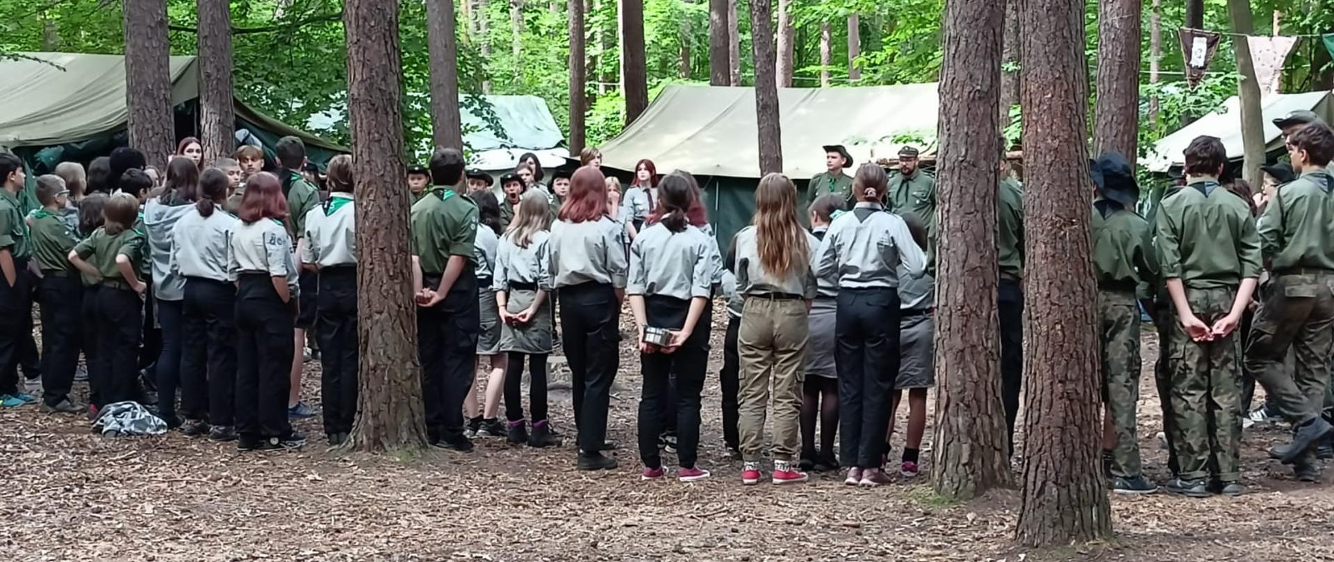 wizytacja obozów harcerskich