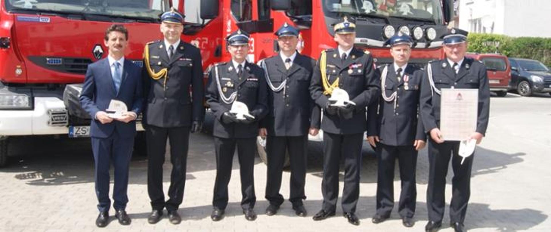 Powiatowe Obchody Dnia Strażaka w KP PSP Sławno