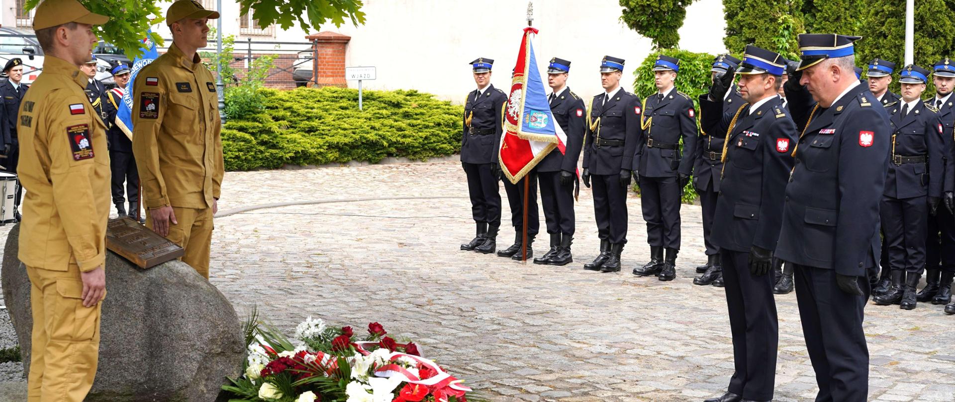 Msza święta i Apel Pamięci z okazji Dnia Strażaka