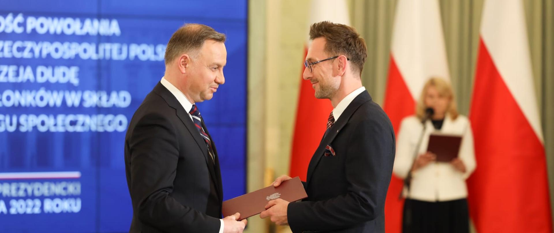 Powołanie ministra Waldemara Budy do Rady Dialogu Społecznego. Na zdjęciu minister Buda i prezydent Andrzej Duda.