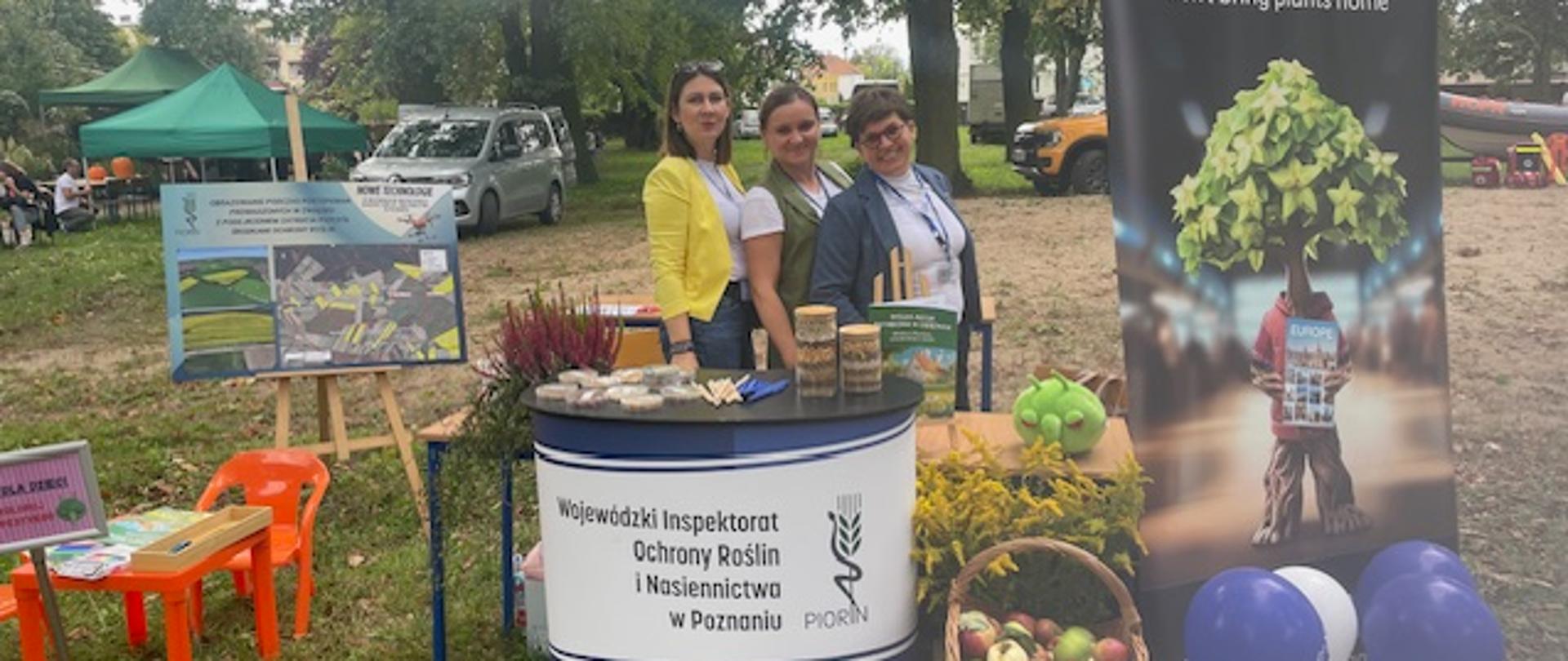 Festyn "Oblicza rolnika" - stoisko WIORiN w Poznaniu