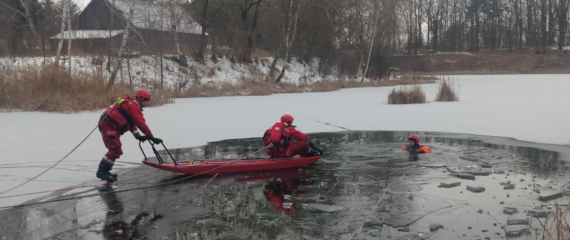 Ćwiczenia na lodzie 2023
