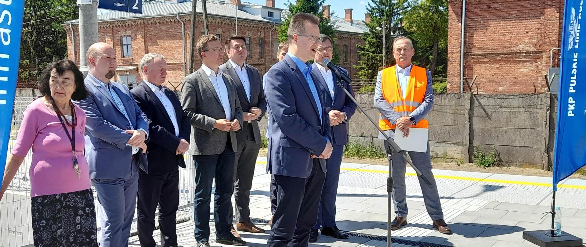 Po 29 latach kolej wraca do Zegrza