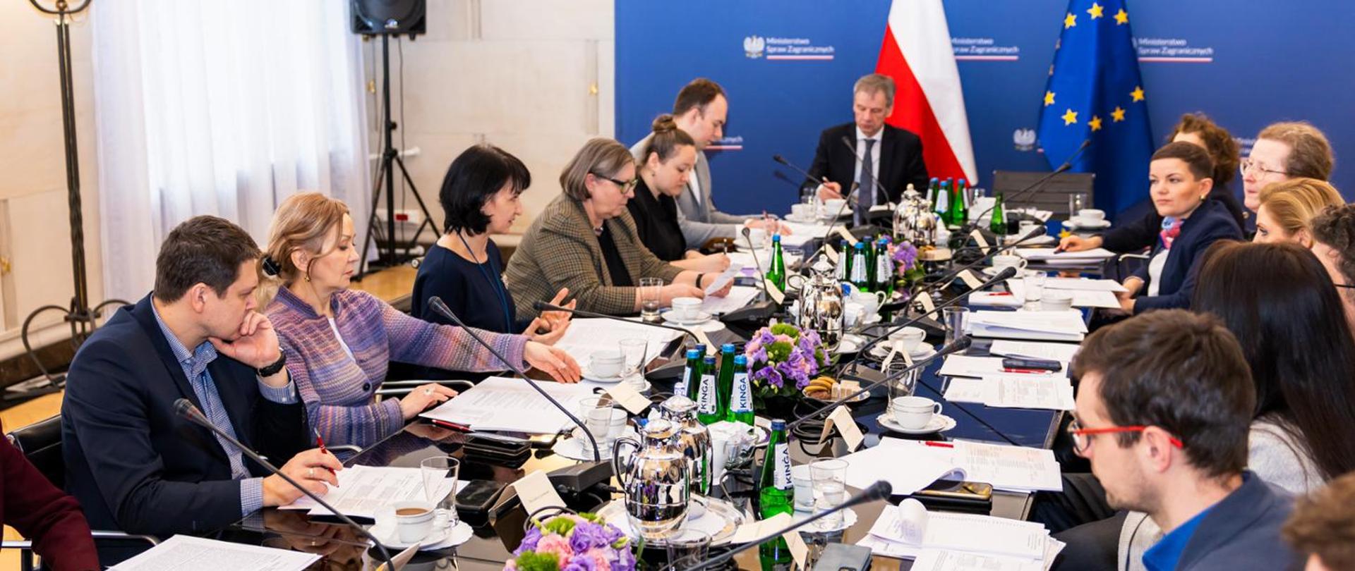 Rządowa strategia współpracy z Polonią i Polakami za granicą na lata 2025-2030