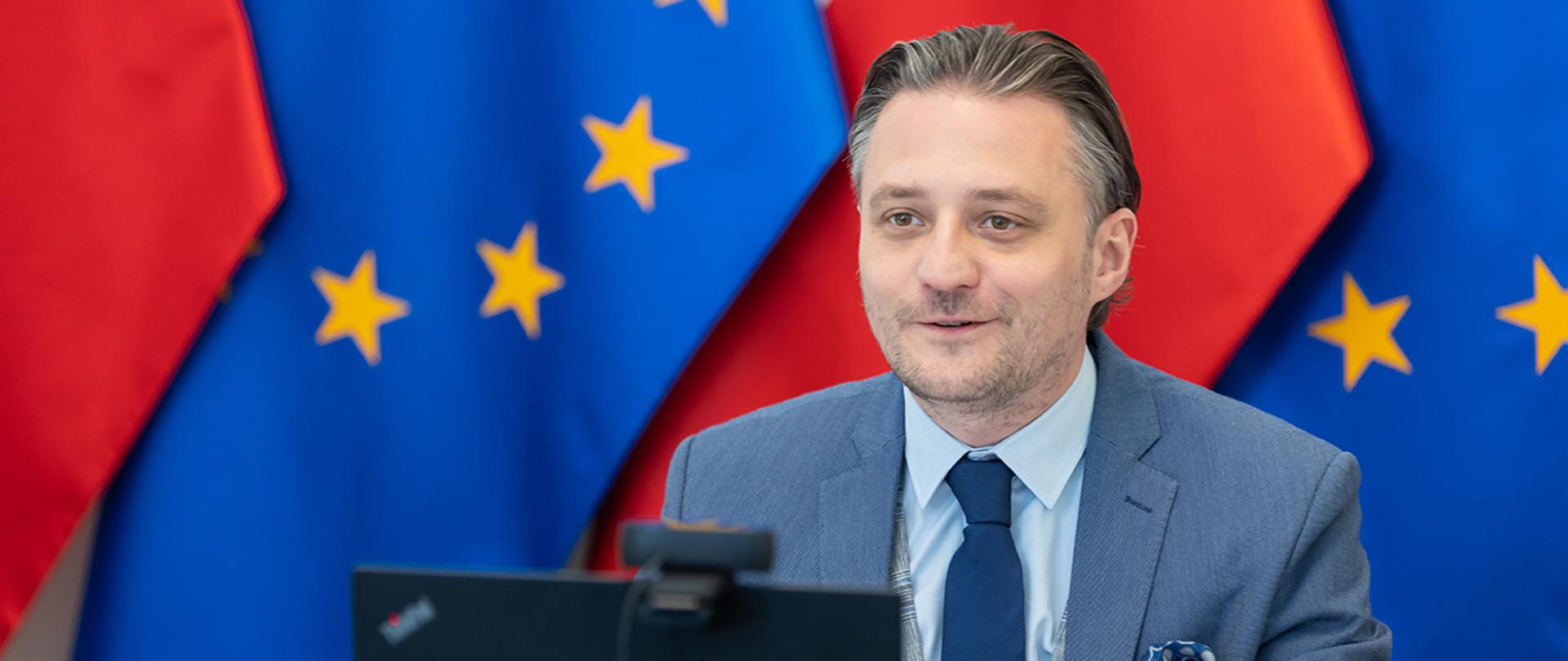 Wiceminister Bartosz Grodecki