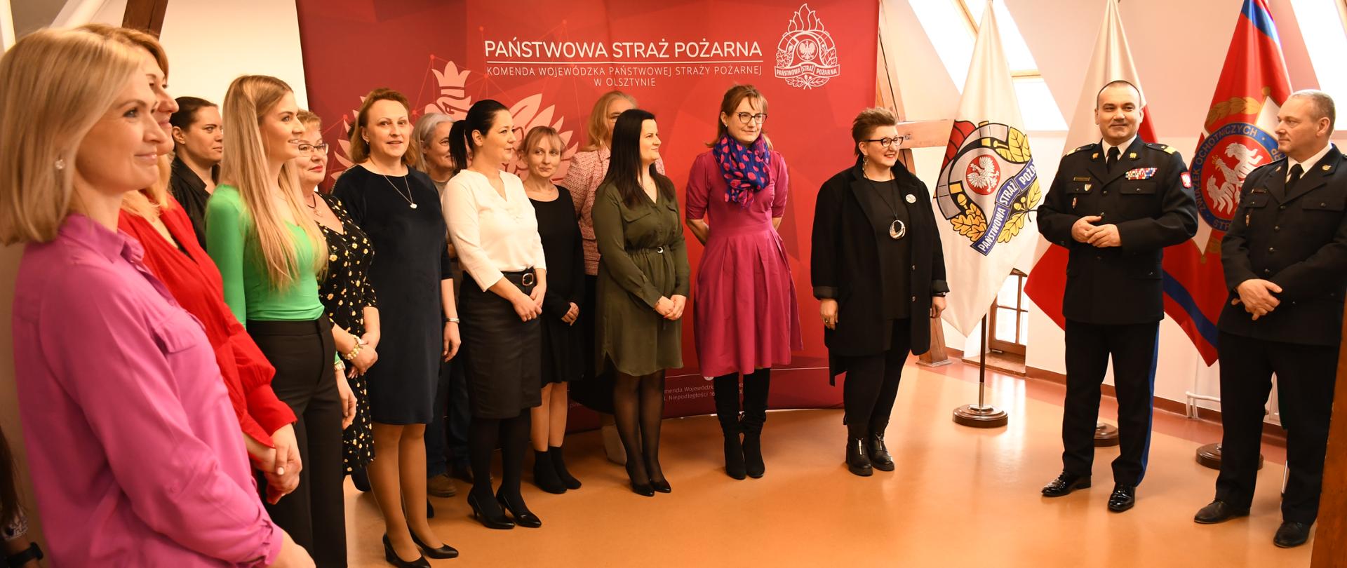 Komendant Wojewódzki składa Paniom życzenia z okazji Dnia Kobiet 
