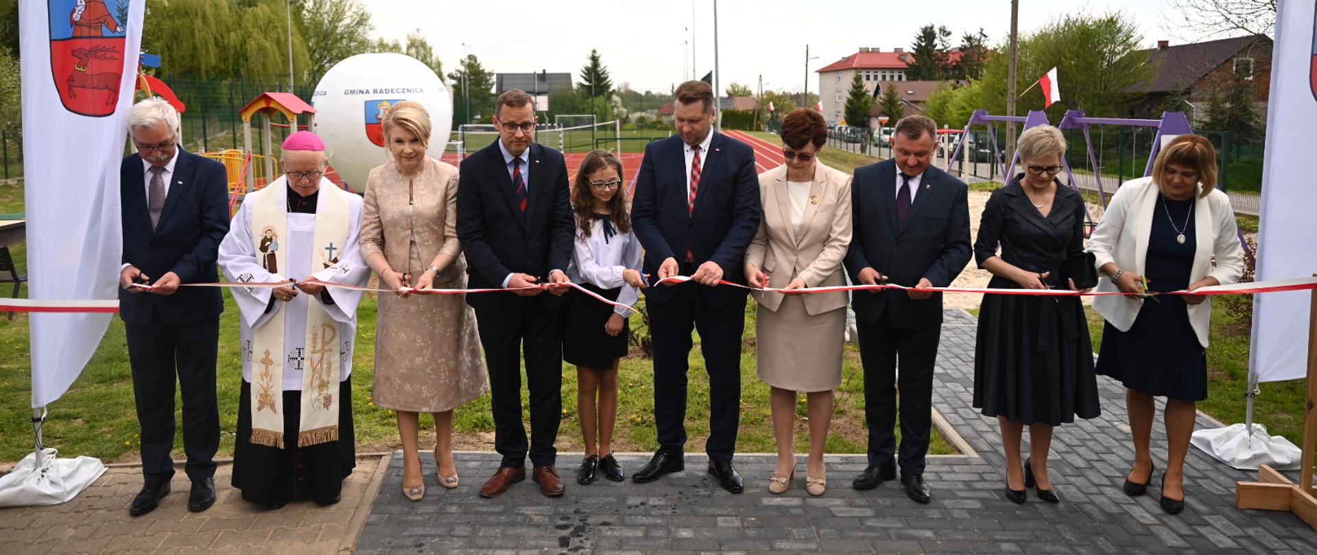 Szkolne uroczystości w Radecznicy z udziałem Ministra Czarnka