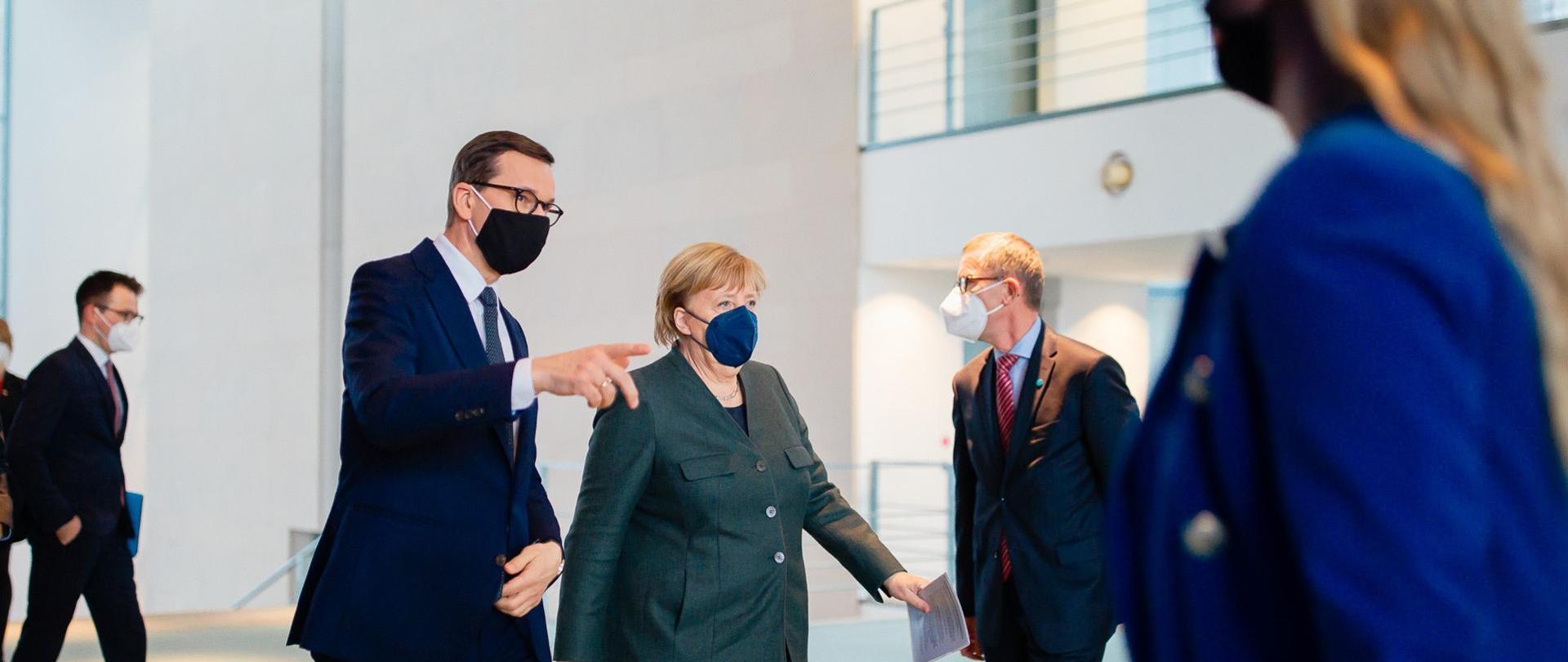 Premier Morawiecki i kanclerz Niemiec Angela Merkel.