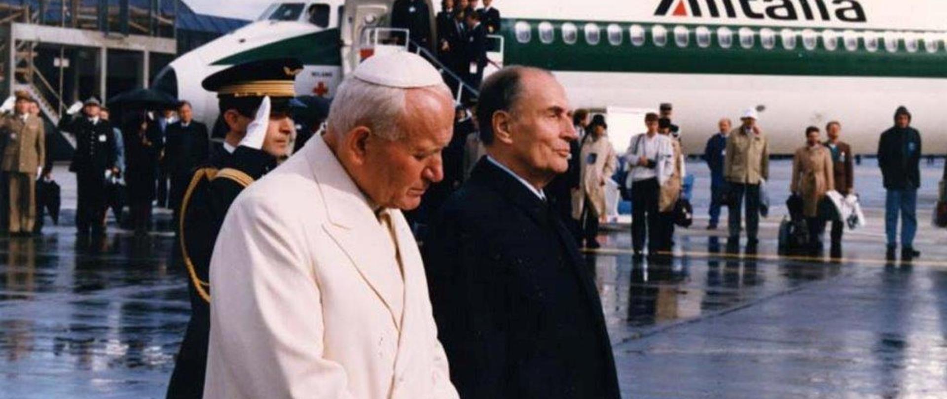 Giovanni Paolo II e François Mitterand