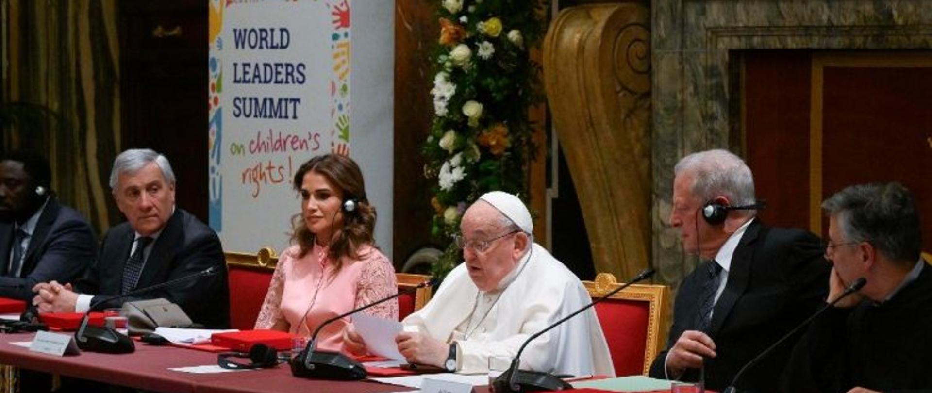 Watykański szczyt poświęcony prawom dzieci 