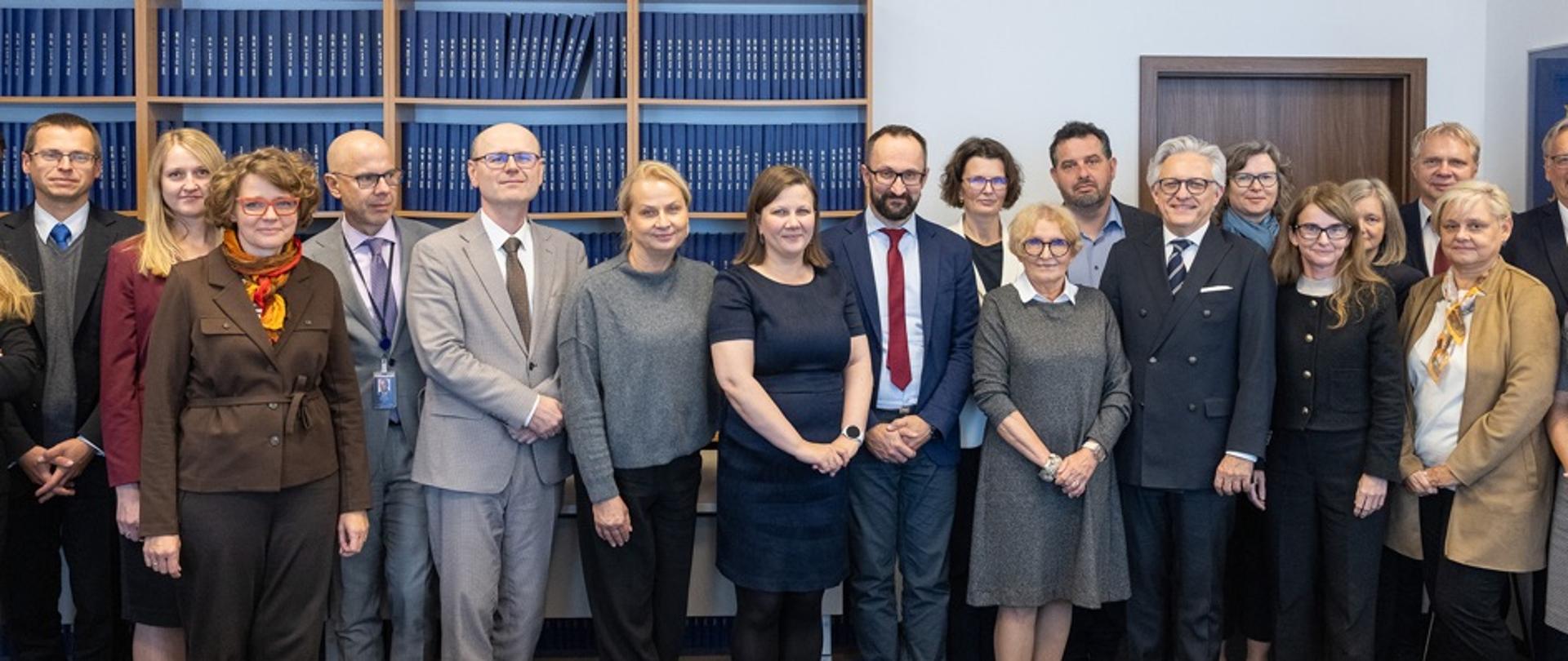 Wiceminister Artur Harazim uczestniczy w posiedzeniu Komitetu Doradczego ds. Prawnych