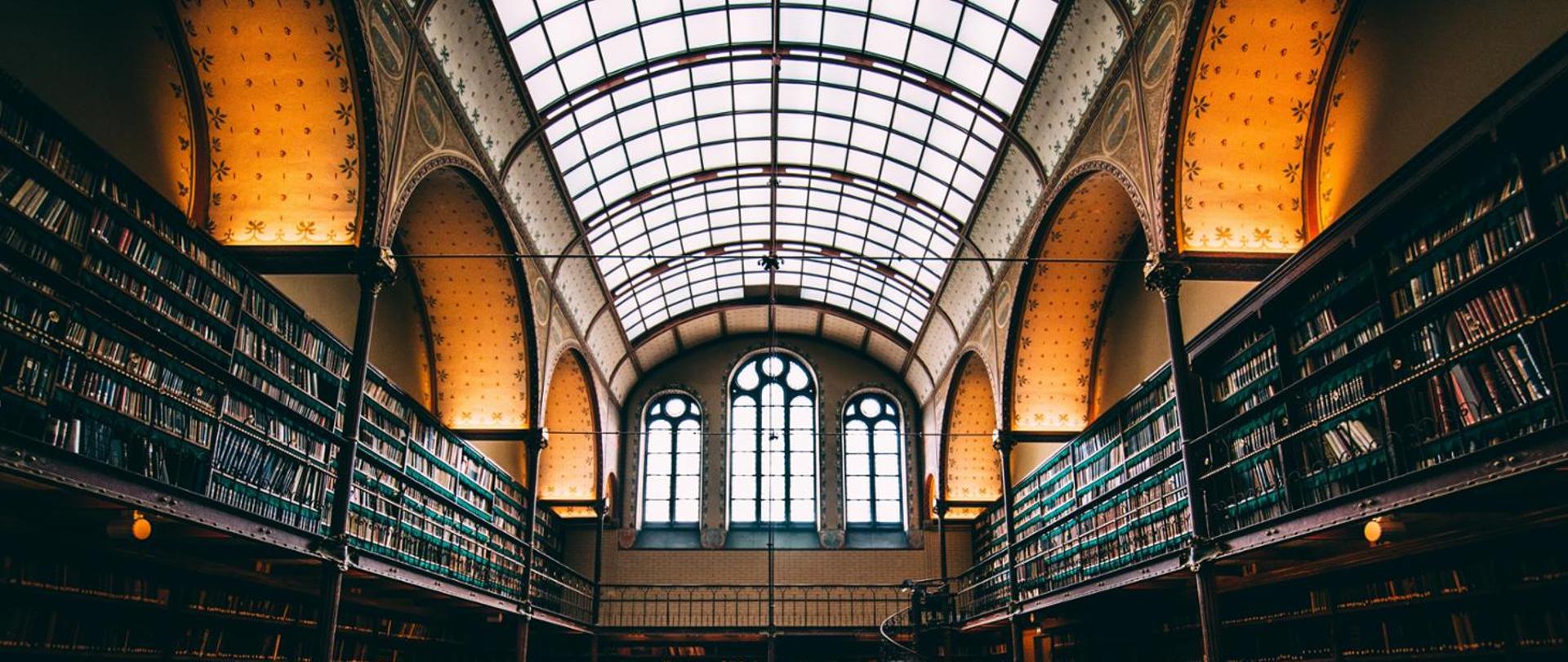 Biblioteka na uczelni