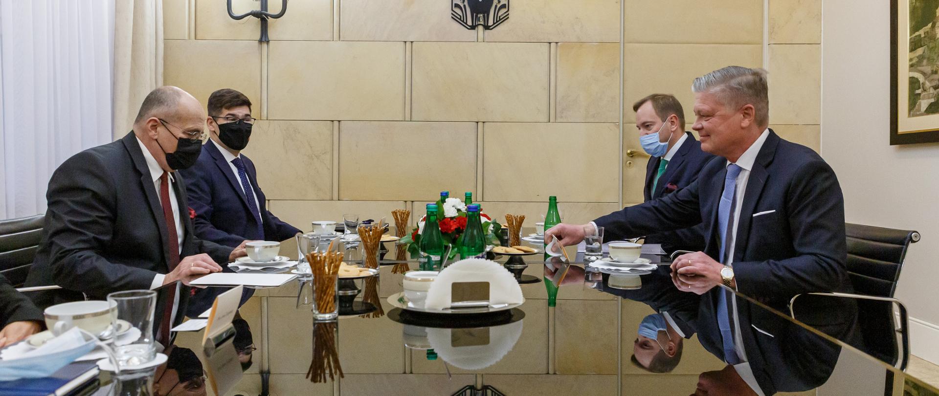 Minister Zbigniew Rau meets Ambassador Mikko Kinnunen