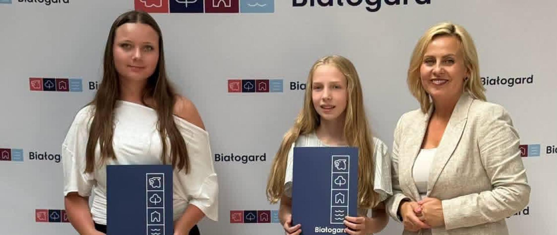 Aleksandra Żuk, Pola Nosowska i pani Burmistrz Emilia Bury