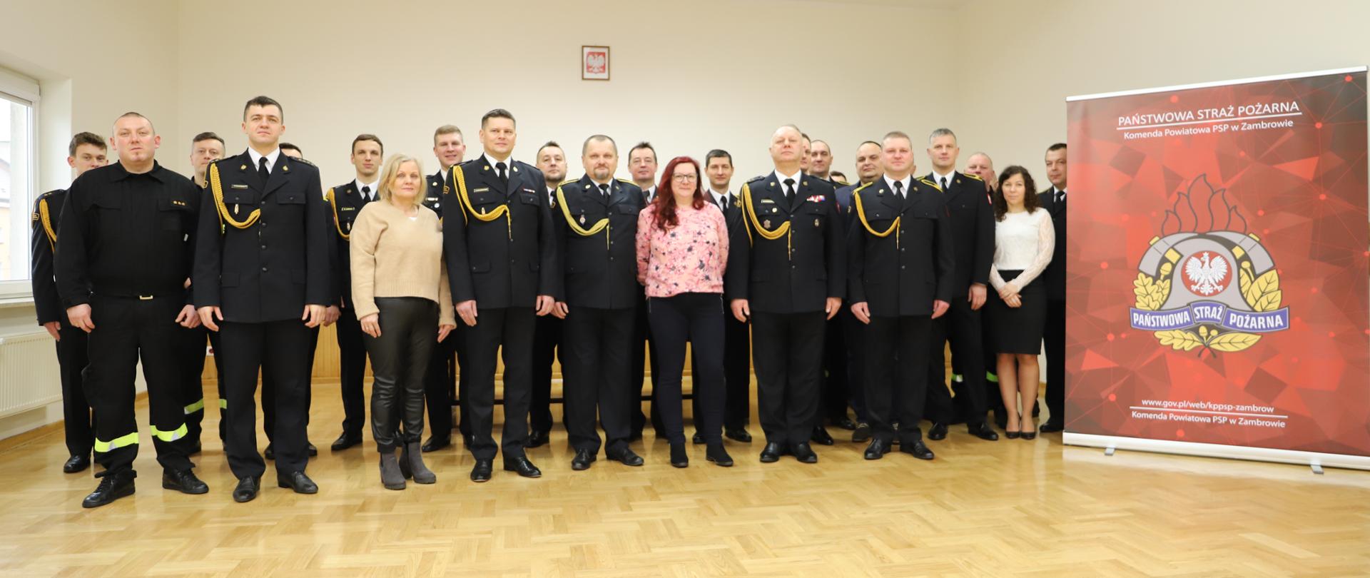 pożegnanie ze służbą asp. sztab. Jerzego Szczechury na świetlicy komendy powiatowej