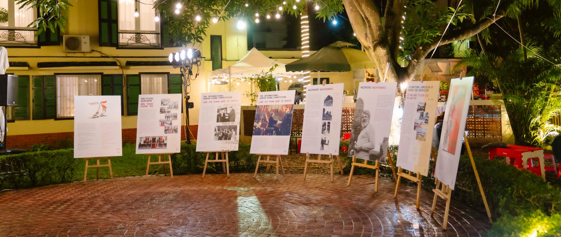 Wystawa dokumentująca 75 lat relacji dyplomatycznych między Polską a Wietnamem