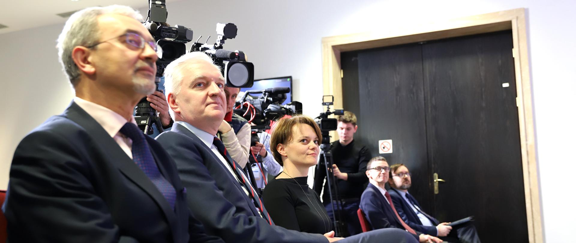 od lewej: Jerzy Kwieciński, Jarosław Gowin, Jadwiga Emilewicz