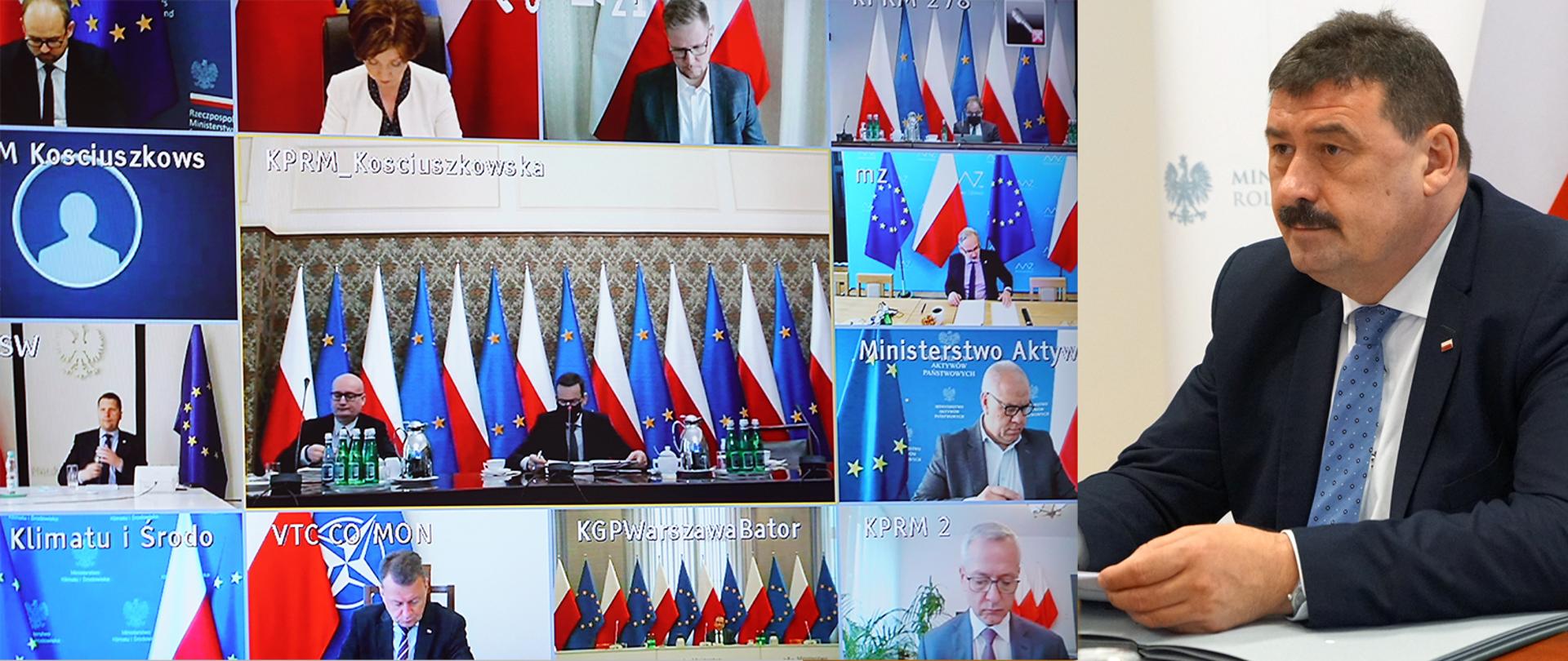 Sekretarz stanu Ryszard Bartosik podczas posiedzenia Rady Ministrów online