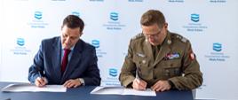 Podpisanie porozumienia o wzajemnej współpracy Wód Polskich i Wojsk Obrony Cyberprzestrzeni.
