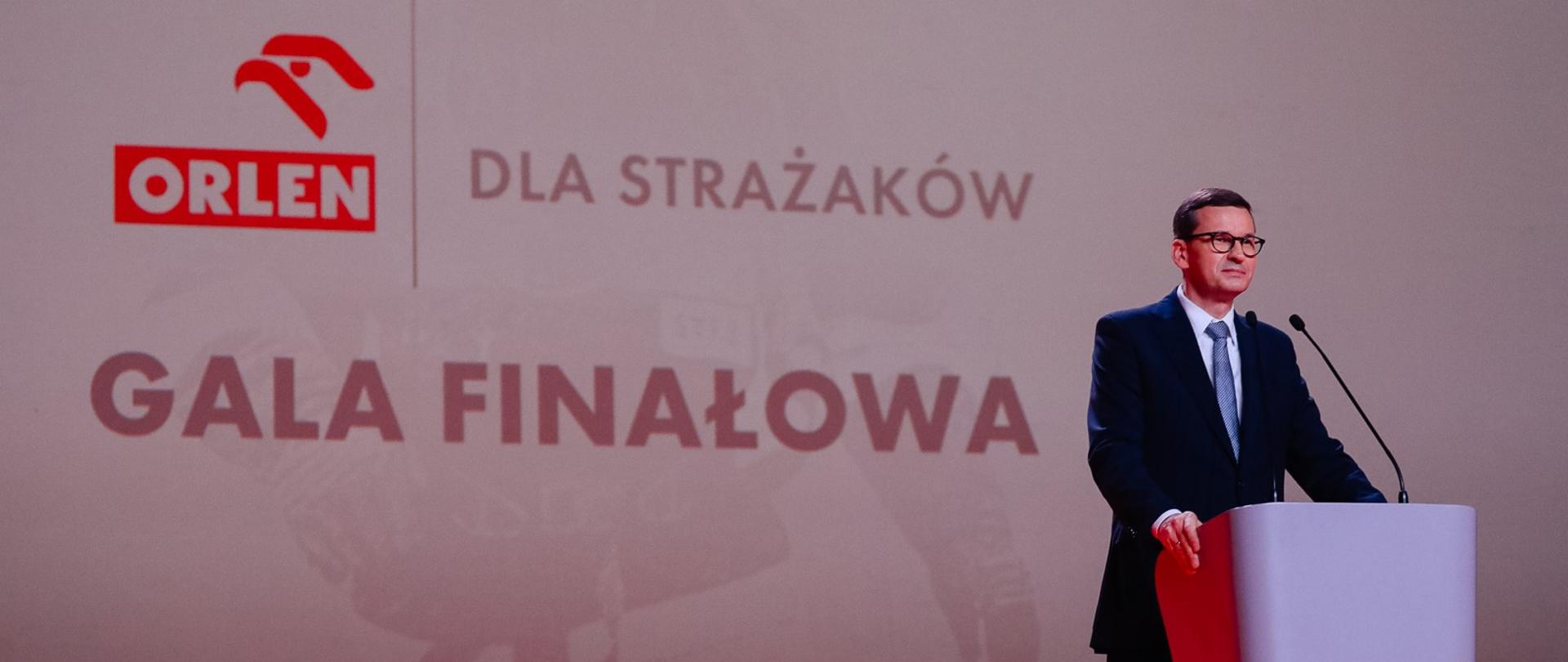 Premier Mateusz Morawiecki podczas gali programu grantowego "ORLEN dla Strażaków"