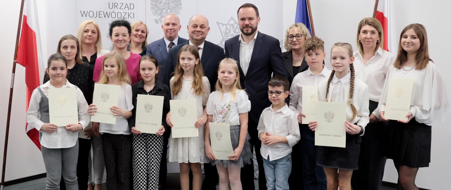 Konkurs „Raz, dwa, trzy – pomagasz ty; jeden, jeden, dwa – pomagam ja” rozstrzygnięty