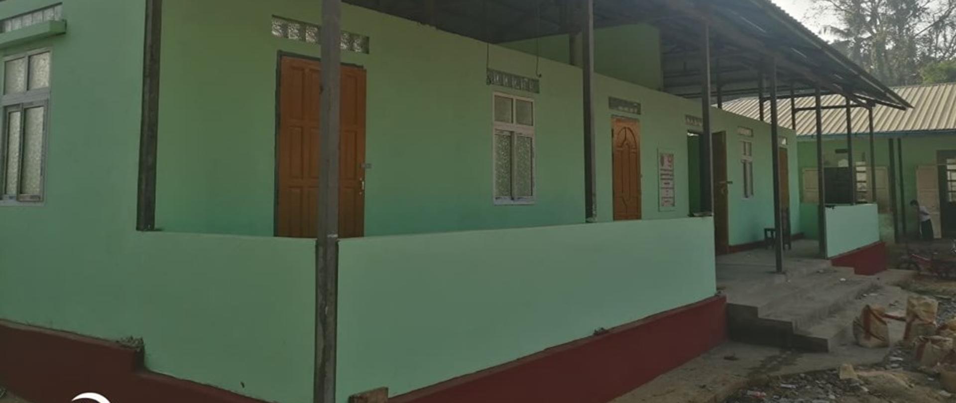 Budowa nowej szkoły, wyposażenie w meble i materiały szkolne, dostęp do czystej wody pitnej w szkole w wiosce Aung Thar Yar, powiat Shwe Kyin fot. dzięki Amb.RP w Bangkoku