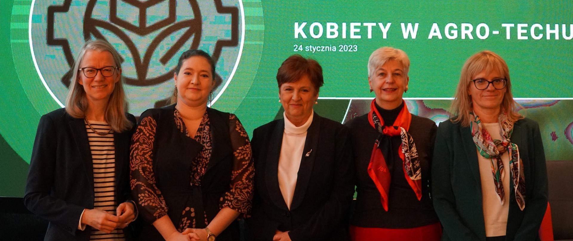 Ambasador Anna Clunes, minister Anna Gembicka, ambasador Daphne Bergsma w towarzystwie prezes Haliny Szymańskiej i wiceprezes Joanny Gierulskiej