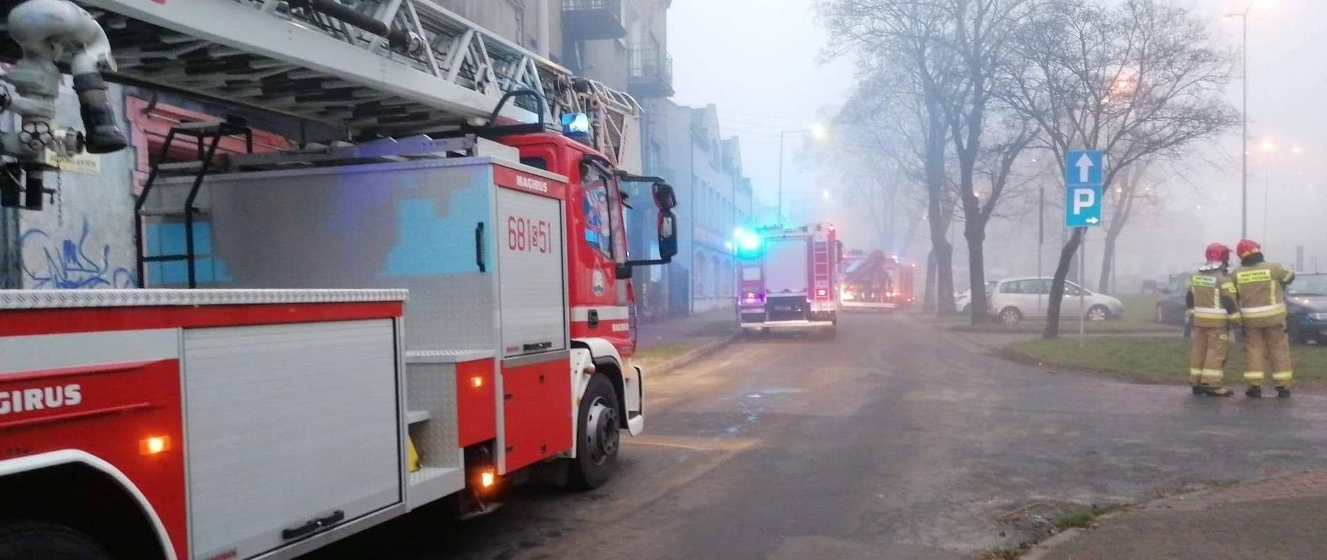 Wyczuwalny zapach gazu w budynku wielorodzinnym