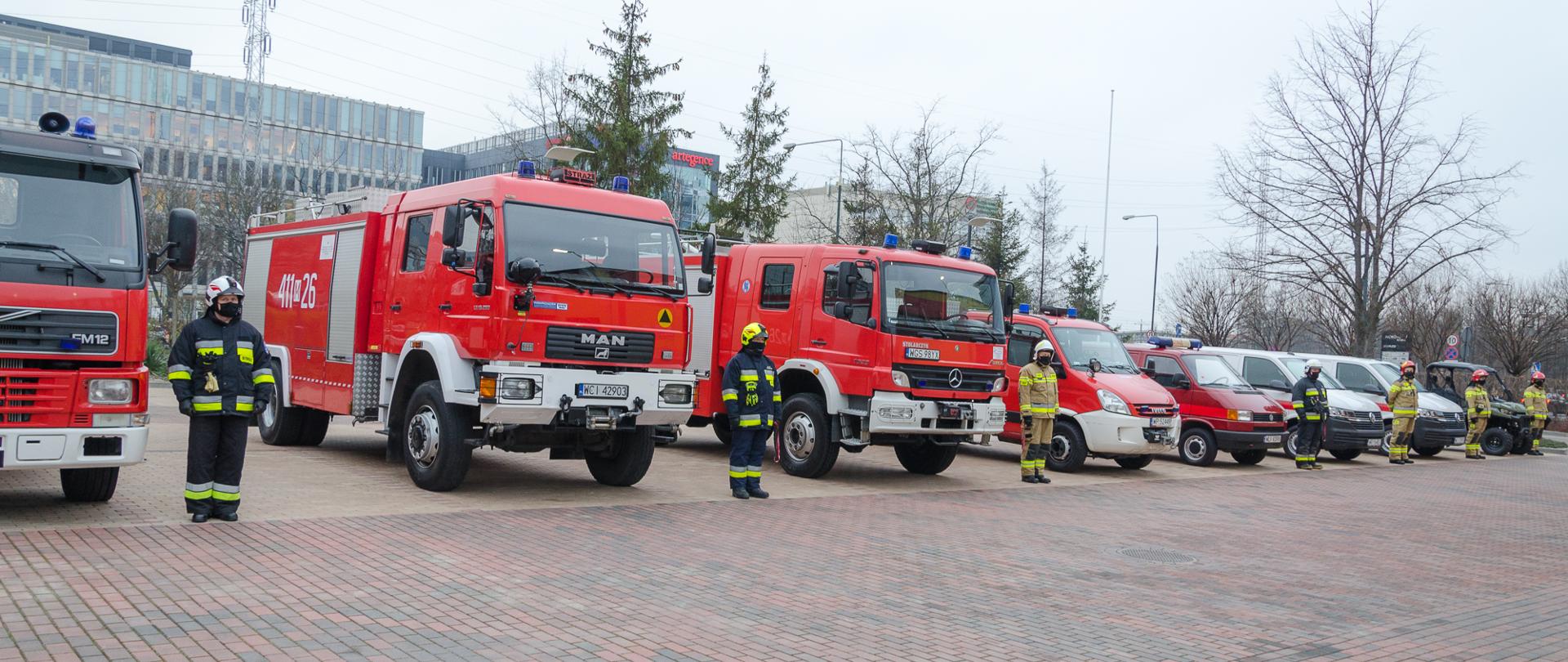 Samochody ratownicze dla strażaków woj. mazowieckiego.