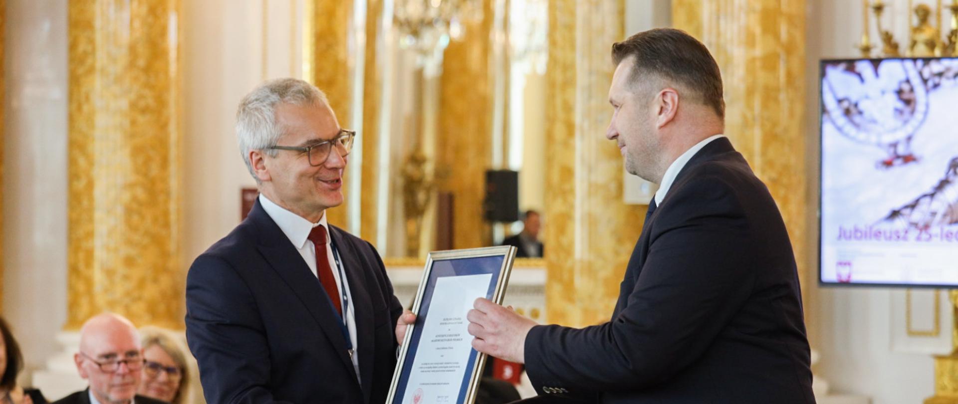 Zdjęcie z jubileuszu 25-lecia Konferencji Rektorów Akademickich Szkół Polskich