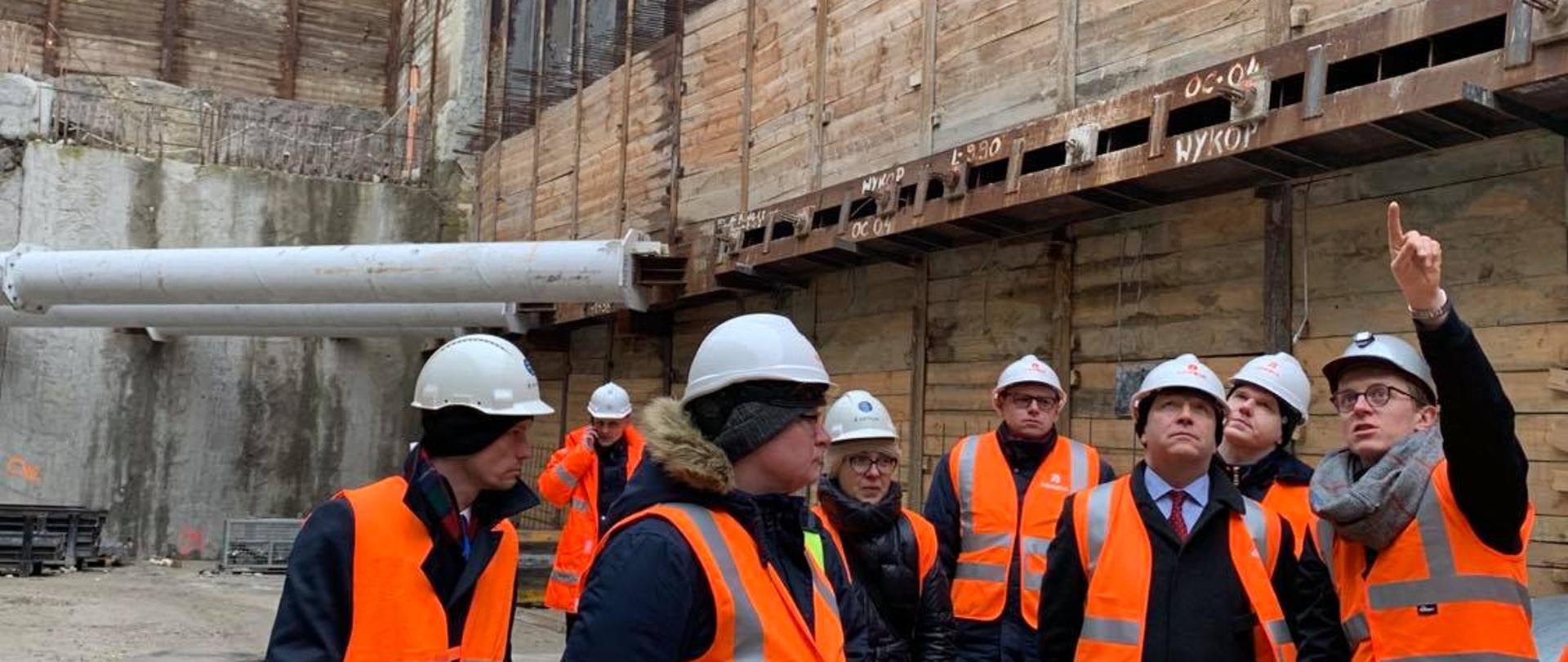 Wizyta Wojewody Mazowieckiego na budowie Południowej Obwodnicy Warszawy