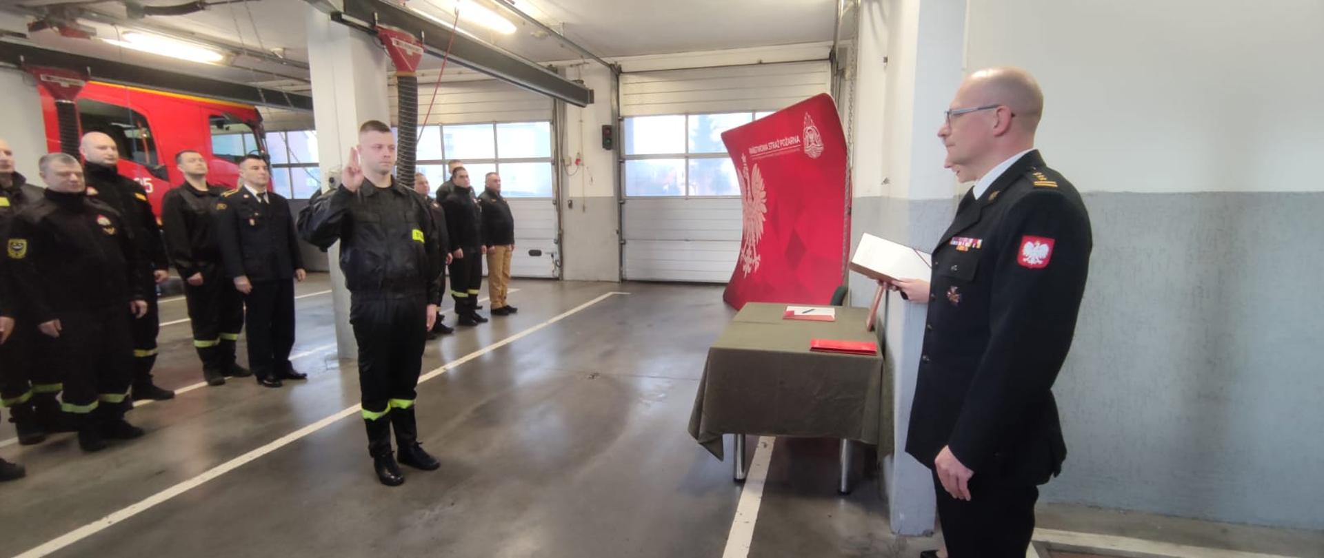 Ślubowanie strażaka PSP