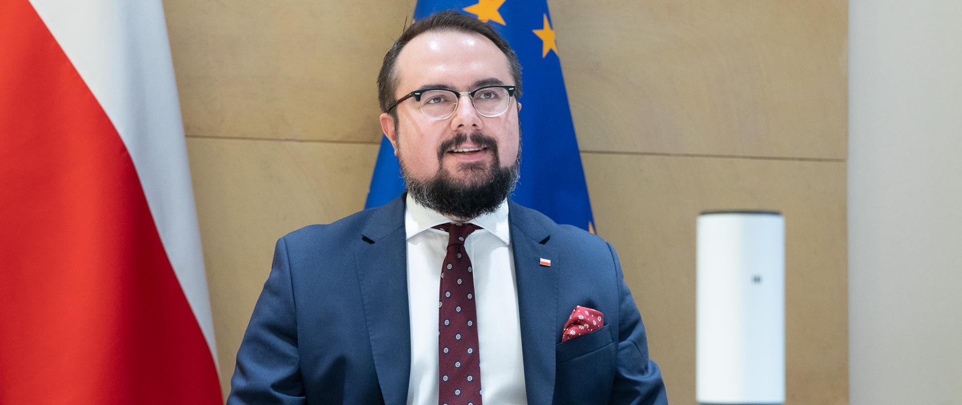 2021.04.12 Warszawa . Minister Pawel Jablonski . Wideokonferencja Bahrajn .
Fot. Tymon Markowski / MSZ