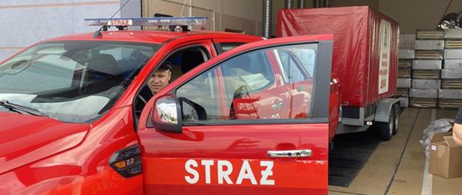 Dystrybucja łóżek do strażnic OSP na terenie powiatu staszowskiego, w których będą zakwaterowani uchodźcy z Ukrainy