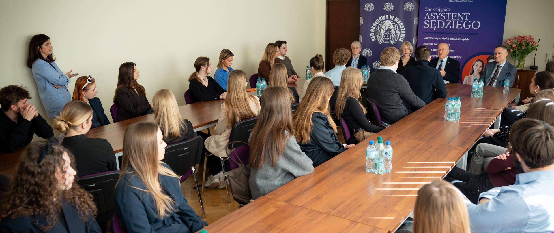 Pilotażowe warsztaty w sądzie otworzyły II edycję projektu „Asystent Sędziego – Prawo. Praktyka. Przyszłość”