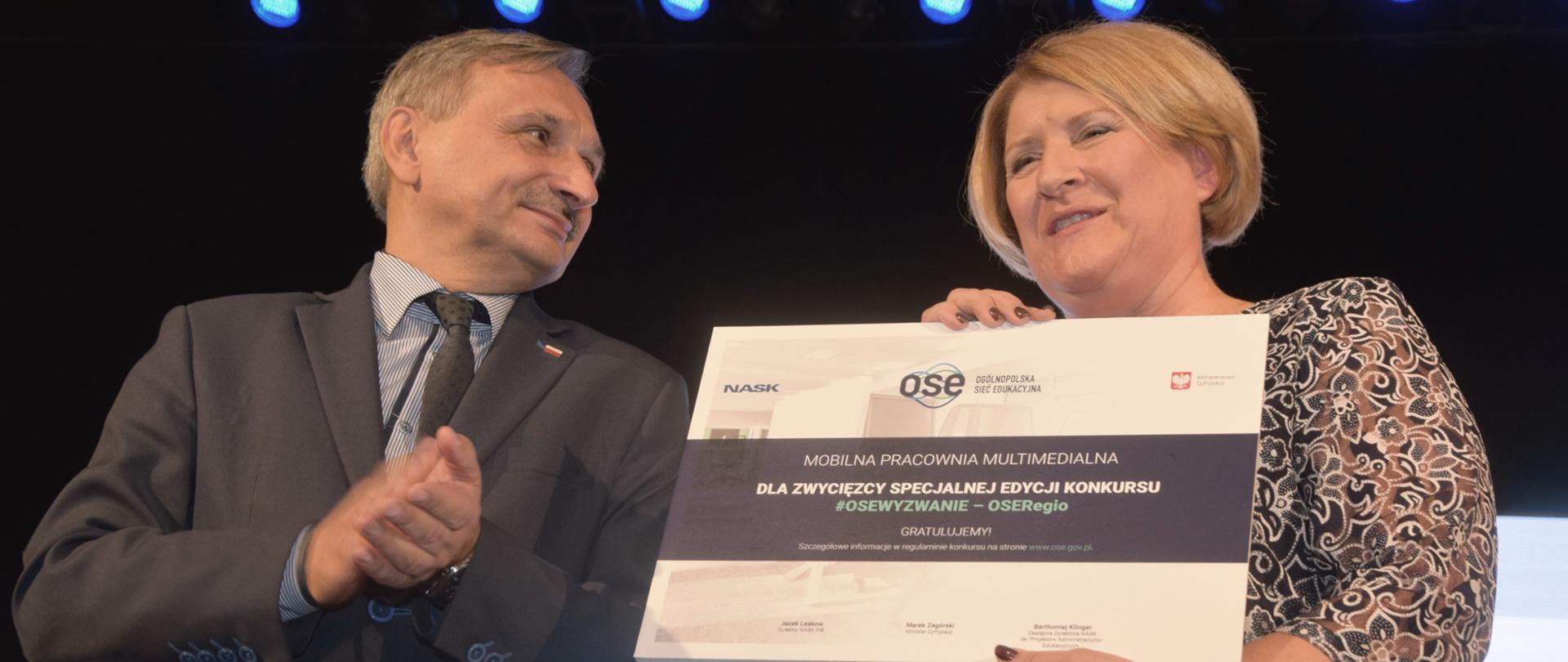 Forum OSEregio w Policach z udziałem wiceministra edukacji Macieja Kopcia 