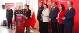 Uroczystość wręczenia promes dla Ochotniczych Straży Pożarnych na zakup sprzętu dla członków Młodzieżowych Drużyn Pożarniczych z terenu miasta Jastrzębie-Zdój