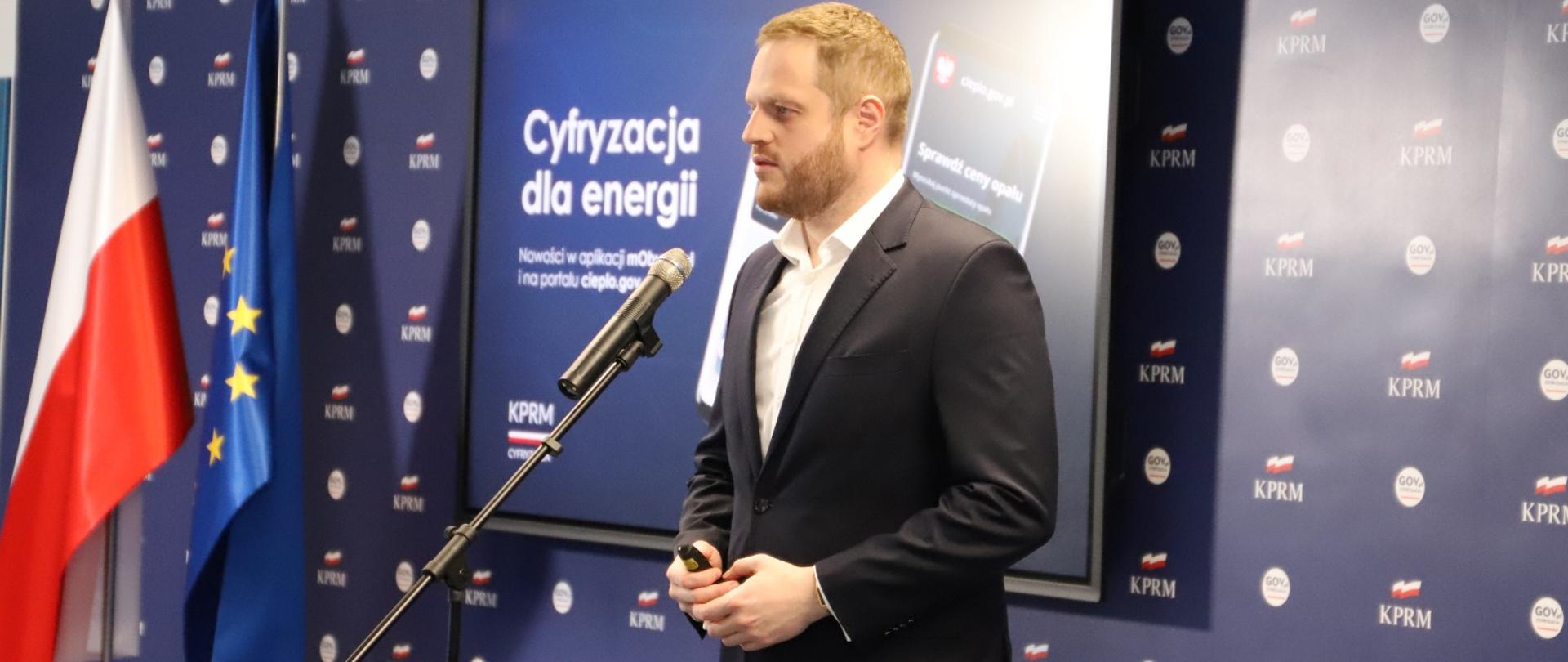 Konferencja prasowa ministra Janusza Cieszyńskiego