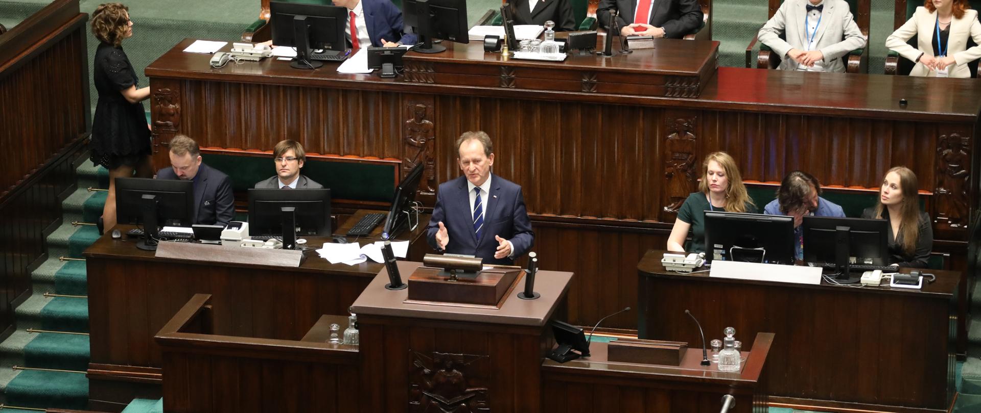 Sejm dzieci i młodzieży 2022 obrady sejmu dzieci i młodzieży w 2022roku