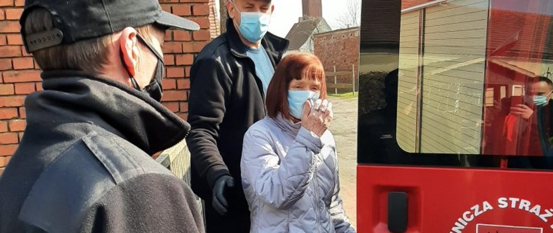 Transport seniora do punktu szczepień