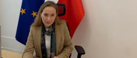 Ministra Funduszy i Polityki Regionalnej, Katarzyna Pełczyńska- Nałęcz podpisuje wniosek o płatność na 6,9 mld euro z KPO