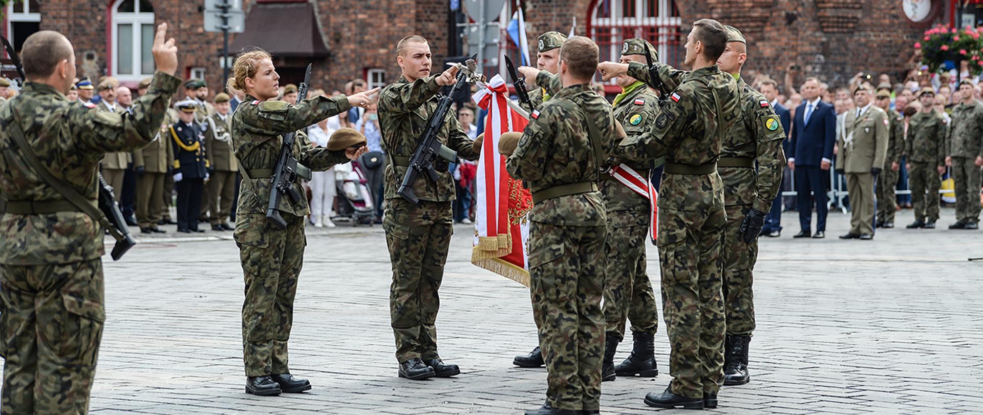 Przysięga żołnierzy WOT w Katowicach