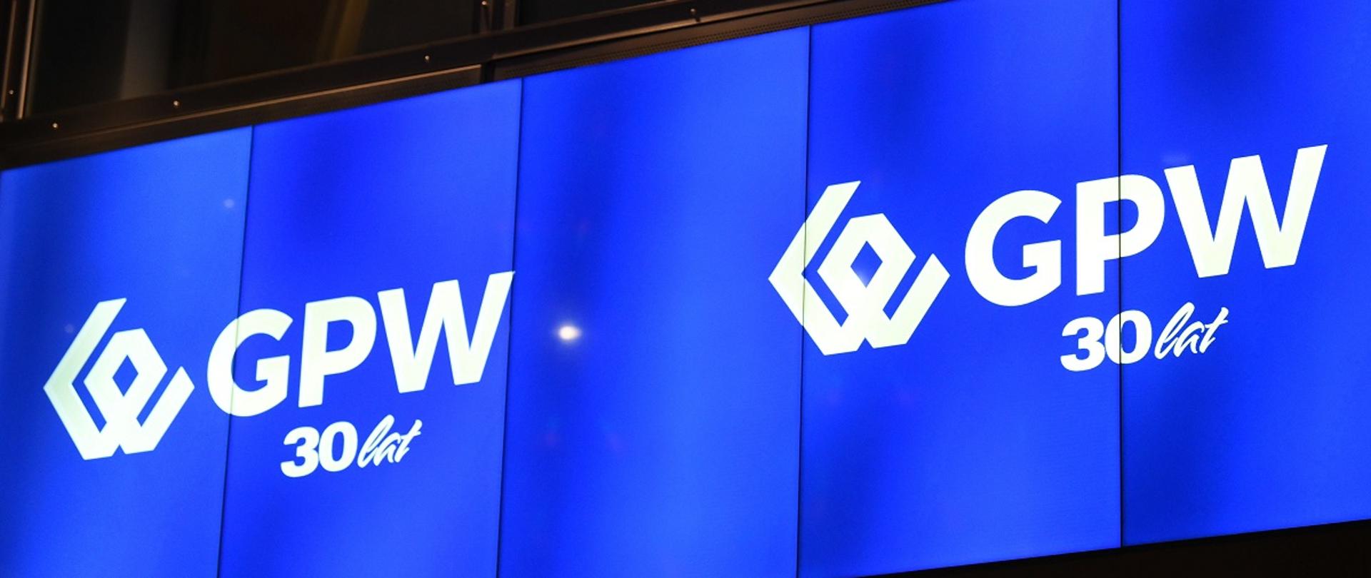 Logo GPW podczas 30. rocznicy inauguracyjnej sesji Giełdy Papierów Wartościowych w Warszawie