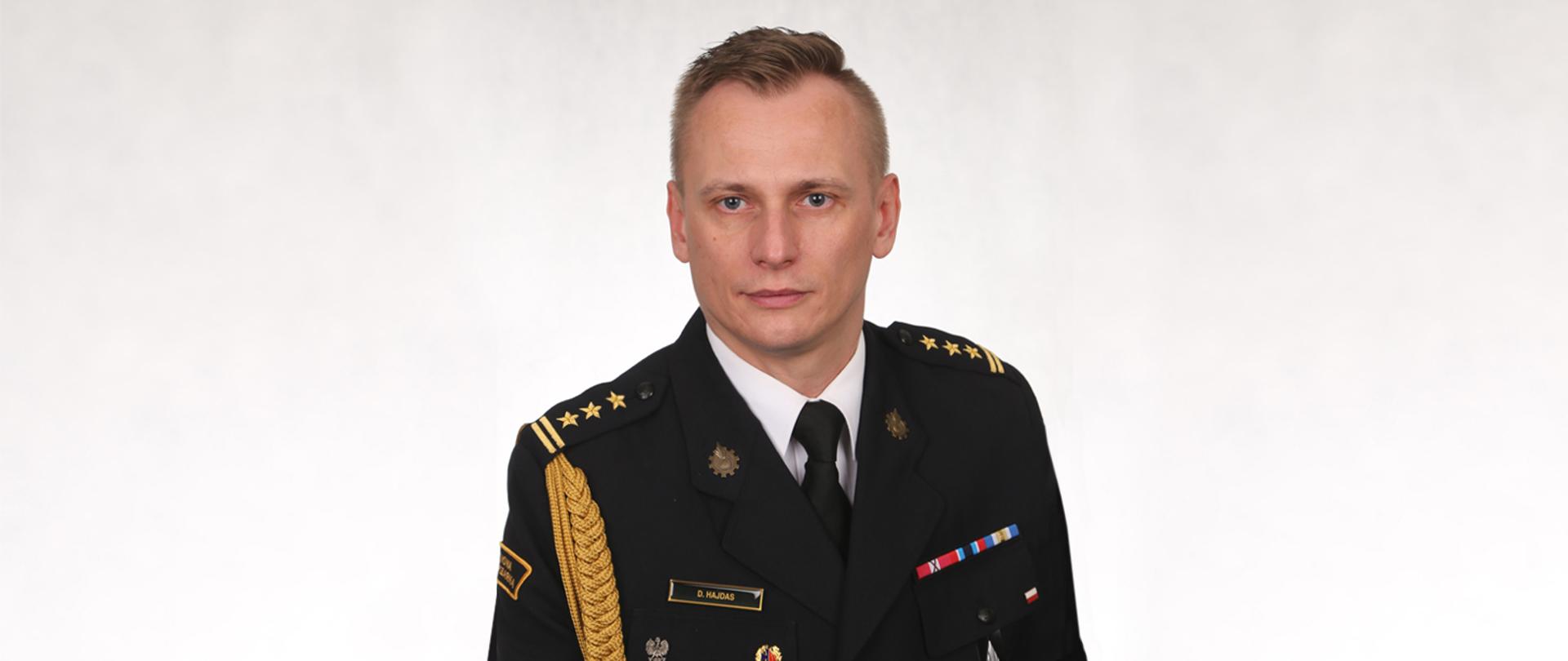 Zastępca Komendanta Centralnej Szkoły Państwowej Straży Pożarnej w Częstochowie st. bryg. mgr Damian Hajdas