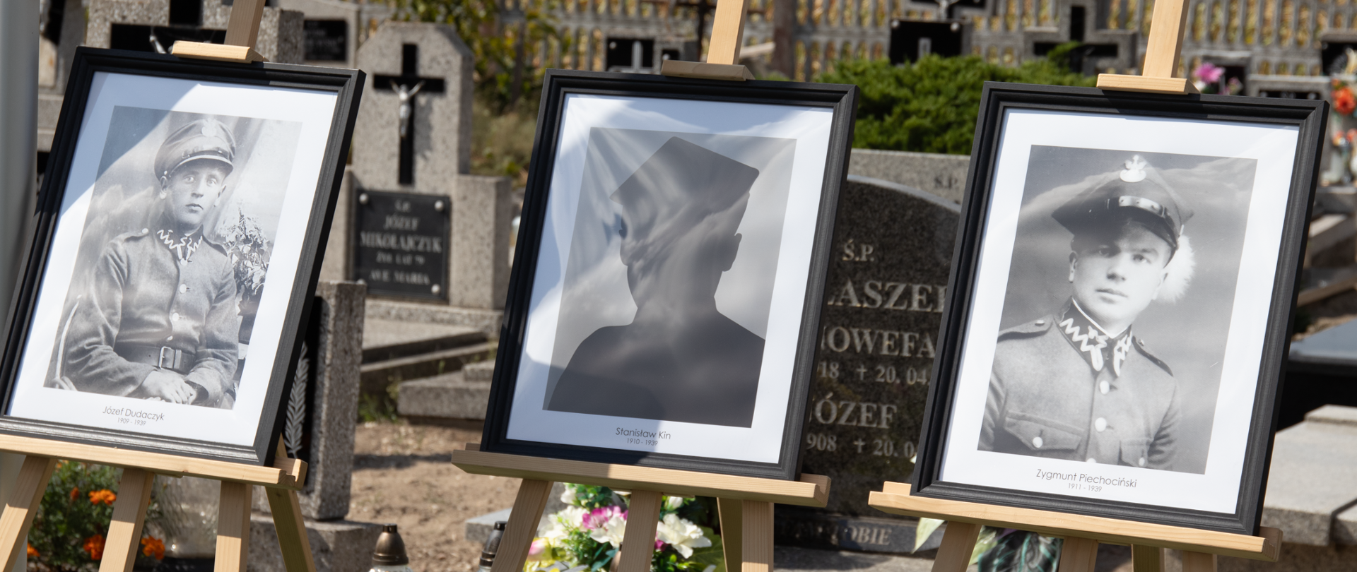 Pogrzeb bohaterów polskiego września 1939, Stary Ochędzyn, woj. łódzkie - portrety