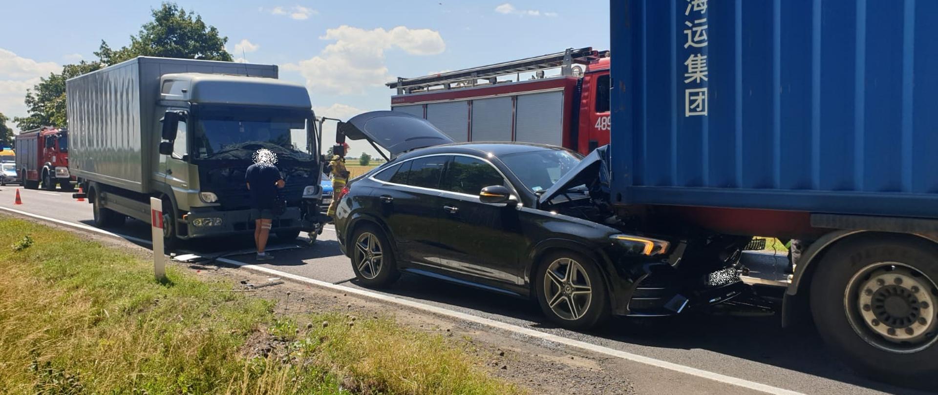 Kolizja 4 pojazdów na DK25 w Busewie